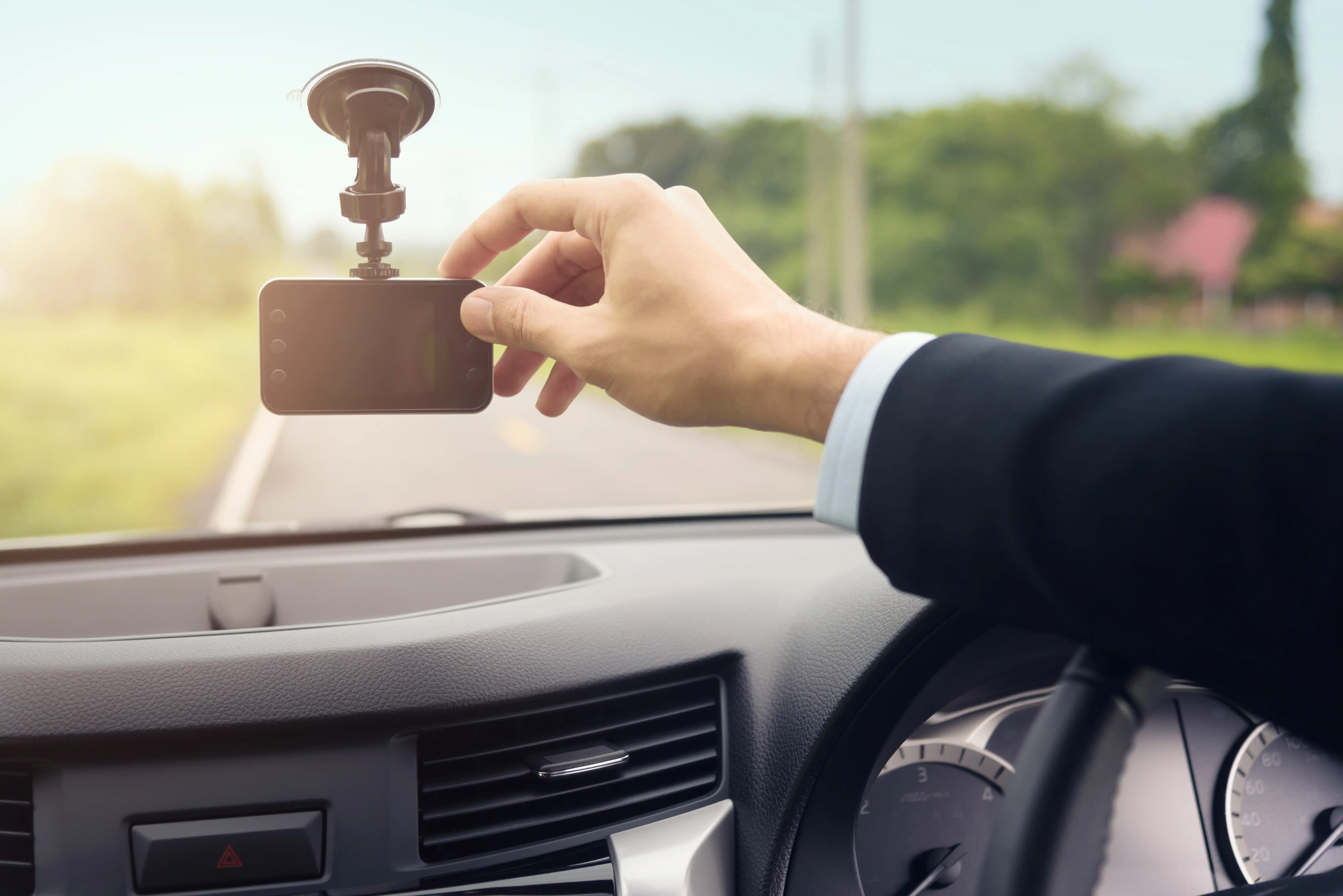 advantages of 1 channel dash cam