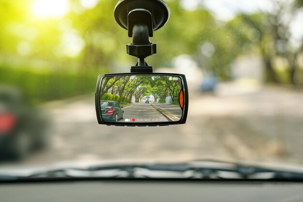 What Is a Loop Recording Dash Cam and Why Should You Care